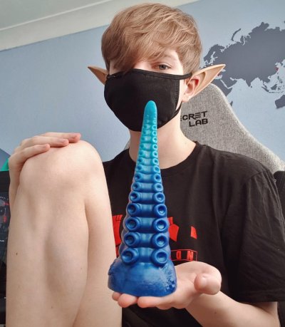 Watch Fawny's leaked NSFW photo on TwXstars