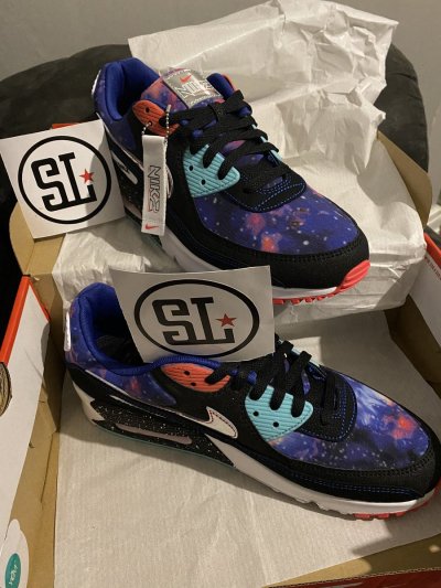 Watch Hank's leaked NSFW photo on TwXstars