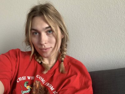 Watch sky 🎀🏳️‍⚧️'s leaked NSFW photo on TwXstars