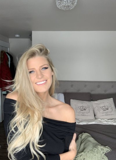 Watch NeedyNovember's leaked NSFW photo on TwXstars