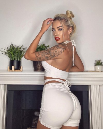 Watch Summer Soderstrom 💗's leaked NSFW photo on TwXstars