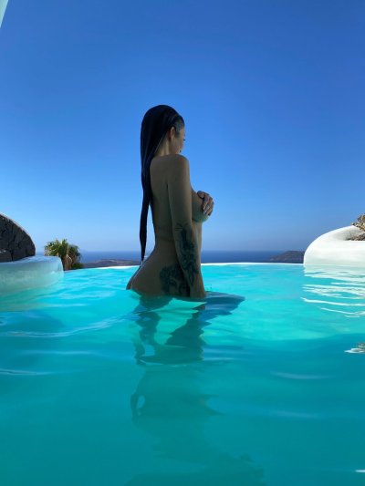 Watch BOUVS's leaked NSFW photo on TwXstars