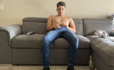 Watch Heavy pole's leaked NSFW photo on TwXstars