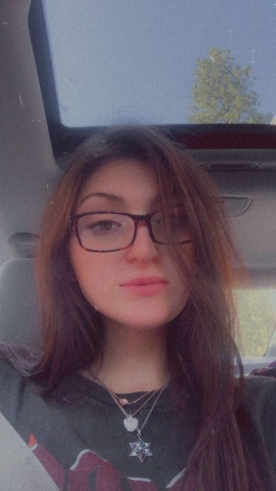 Watch Tori Easton's leaked NSFW photo on TwXstars