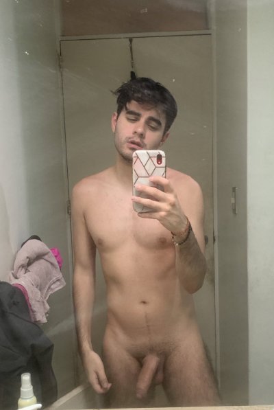 Watch Pinkie Mike's leaked NSFW photo on TwXstars