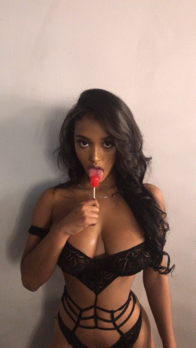 Watch perc cobain's leaked NSFW photo on TwXstars