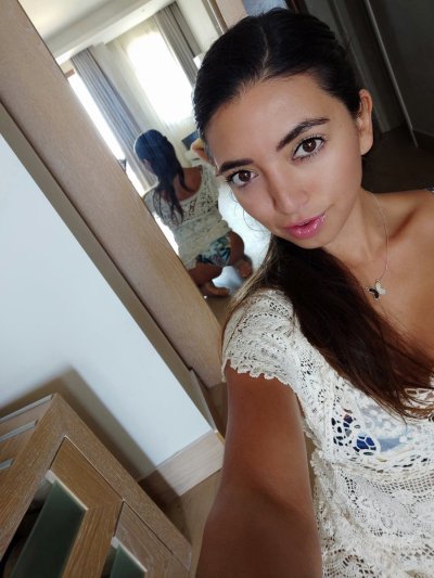 Watch Frida Sante's leaked NSFW photo on TwXstars