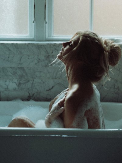 Watch NeedyNovember's leaked NSFW photo on TwXstars