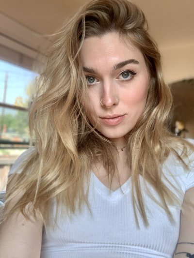 Watch sky 🎀🏳️‍⚧️'s leaked NSFW photo on TwXstars