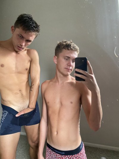 Watch Jake & Issac's leaked NSFW photo on TwXstars