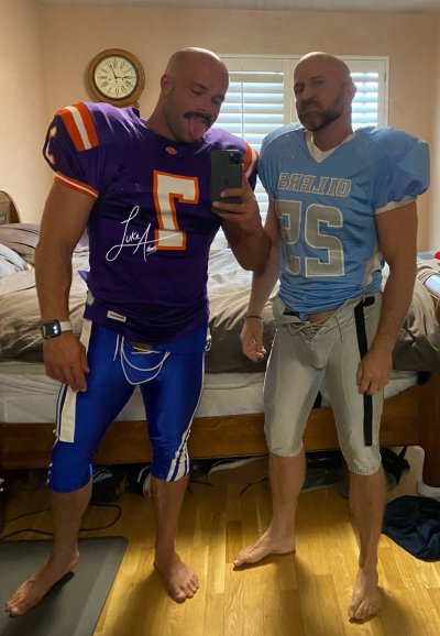 Watch Luke Adams's leaked NSFW photo on TwXstars