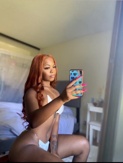Watch t ☆ j's leaked NSFW photo on TwXstars