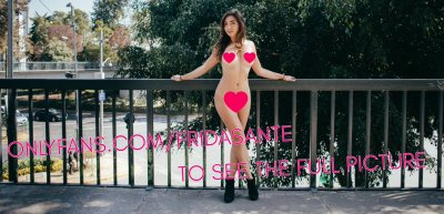 Watch Frida Sante's leaked NSFW photo on TwXstars