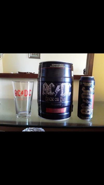 Watch Martín Jiménez's leaked NSFW photo on TwXstars