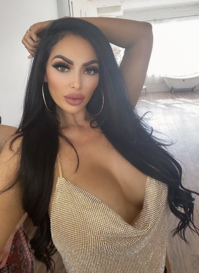 Watch Jenn Marie's leaked NSFW photo on TwXstars