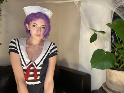 Watch 𝕝𝕖𝕟𝕒's leaked NSFW photo on TwXstars