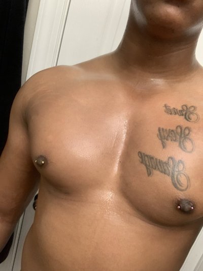 Watch Thee Heavyweight Champ 🥵's leaked NSFW photo on TwXstars