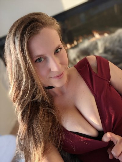 Watch XevBellringerOfficial's leaked NSFW photo on TwXstars