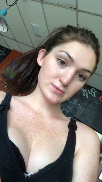 Watch Tori Easton's leaked NSFW photo on TwXstars