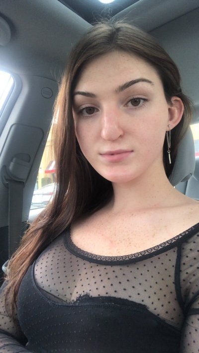 Watch Tori Easton's leaked NSFW photo on TwXstars