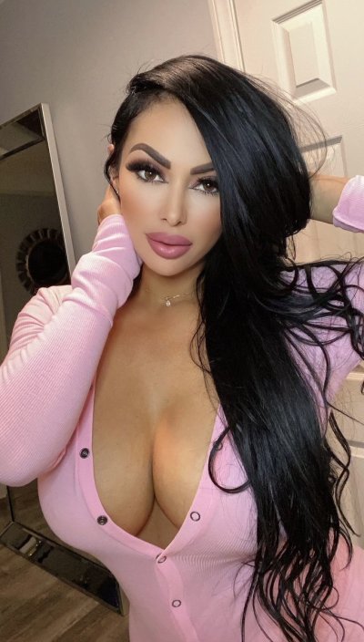 Watch Jenn Marie's leaked NSFW photo on TwXstars