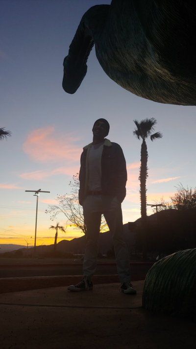 Watch Doctor No's leaked NSFW photo on TwXstars