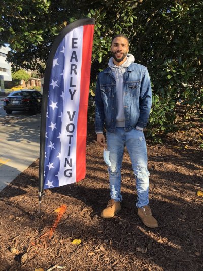 Watch 17th Chariot's leaked NSFW photo on TwXstars