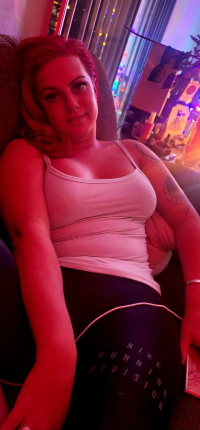 Watch Tsredbaby's leaked NSFW photo on TwXstars