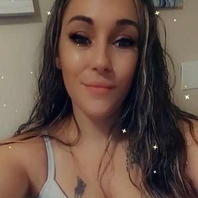 Watch Henny 🌟's leaked NSFW photo on TwXstars