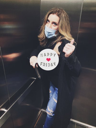 Watch 𝗠𝗿𝘀. 𝗥𝗲𝗱𝘄𝗼𝗼𝗱 🪴's leaked NSFW photo on TwXstars