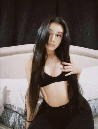 Watch YL's leaked NSFW photo on TwXstars