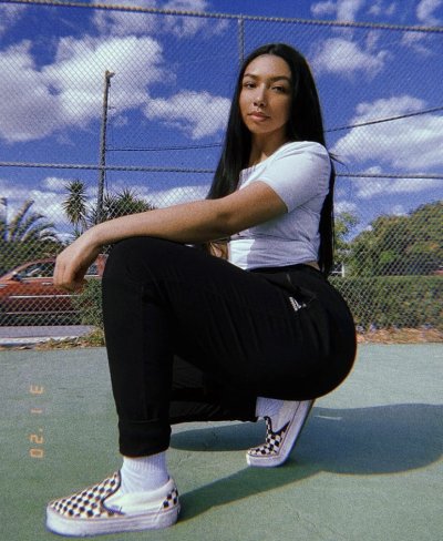 Watch Birkin Bag Mee Daddii 👜🛍's leaked NSFW photo on TwXstars