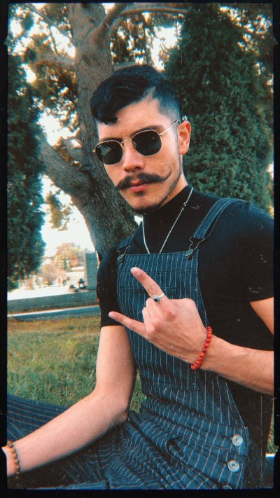 Watch beelzebussy's leaked NSFW photo on TwXstars