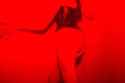 Watch Tori Easton's leaked NSFW photo on TwXstars