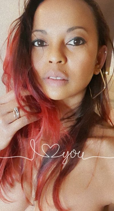 Watch Miiana_model's leaked NSFW photo on TwXstars