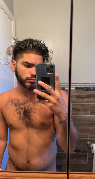 Watch 🥀's leaked NSFW photo on TwXstars