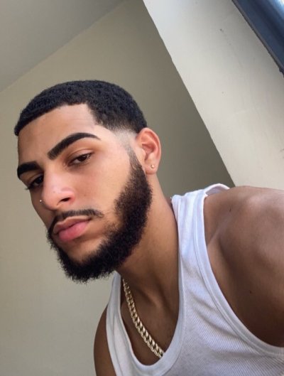 Watch gorillaglue327's leaked NSFW photo on TwXstars