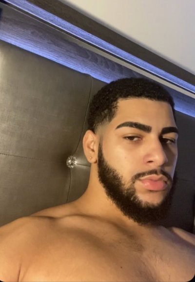 Watch gorillaglue327's leaked NSFW photo on TwXstars