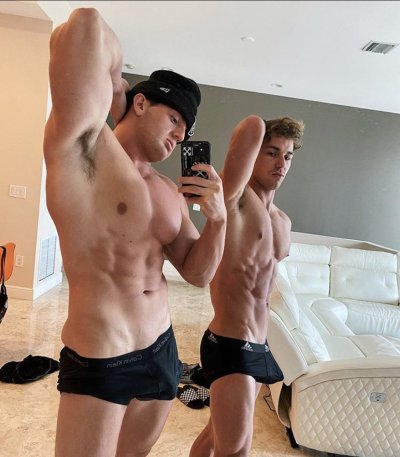 Watch SHRED KING's leaked NSFW photo on TwXstars