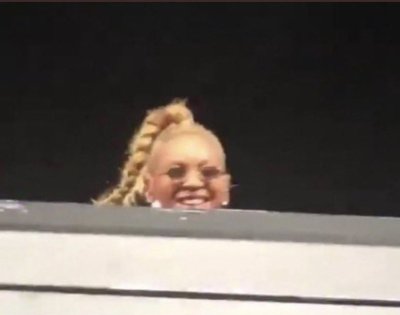 Watch nixxdee's leaked NSFW photo on TwXstars