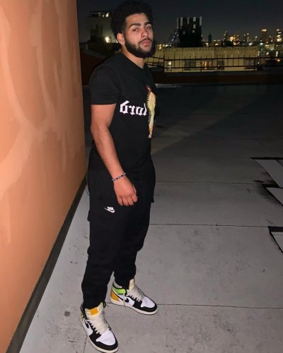 Watch gorillaglue327's leaked NSFW photo on TwXstars