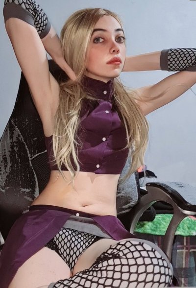 Watch Juli Trap 🖤🐧's leaked NSFW photo on TwXstars