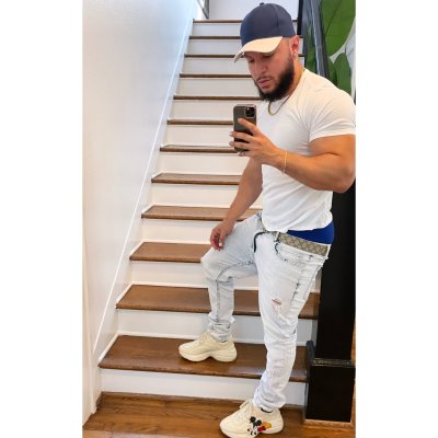 Watch Sir Gio's leaked NSFW photo on TwXstars