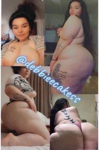 Watch 𝑫𝒆𝒃𝒃𝒊𝒆𝒆𝒆 😜's leaked NSFW photo on TwXstars