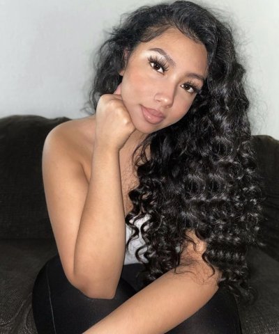 Watch Birkin Bag Mee Daddii 👜🛍's leaked NSFW photo on TwXstars