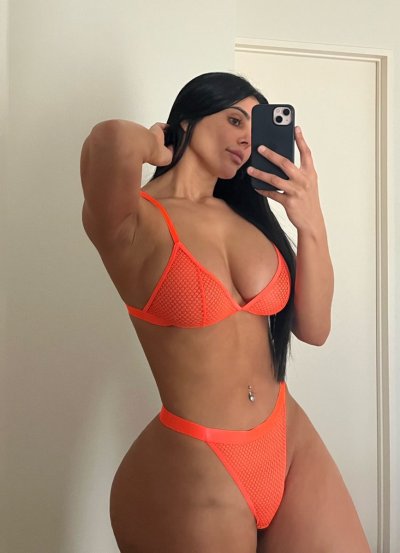 Watch Lily Adrianne's leaked NSFW photo on TwXstars