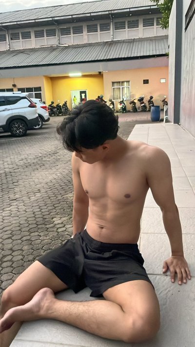 Watch sipaling_ah's leaked NSFW photo on TwXstars