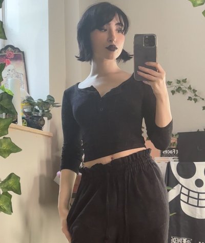 Watch huni 🍯's leaked NSFW photo on TwXstars