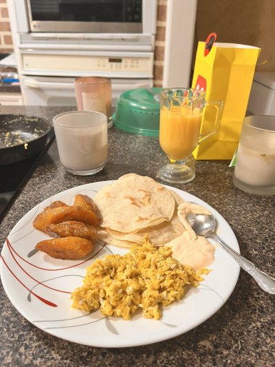 Watch Luna Bright🎈's leaked NSFW photo on TwXstars