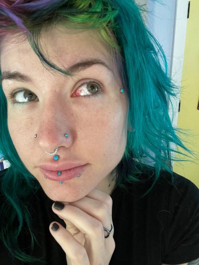 Watch Skella Borealis's leaked NSFW photo on TwXstars